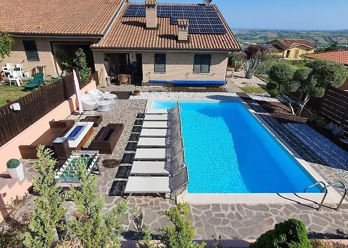 W A N D E R L U S T - Casa Con Piscina Riscaldata Ad Uso Esclusivo - Marche * Rustico